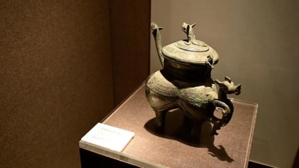 从3000年前的盘龙酒器看西周酒文化