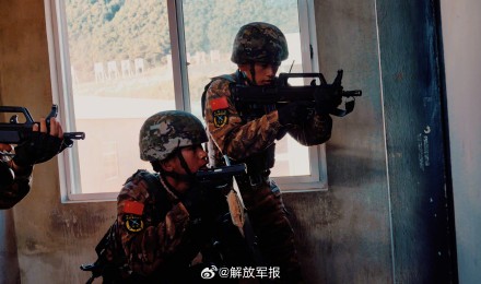 练练练！直击武警官兵火热练兵场