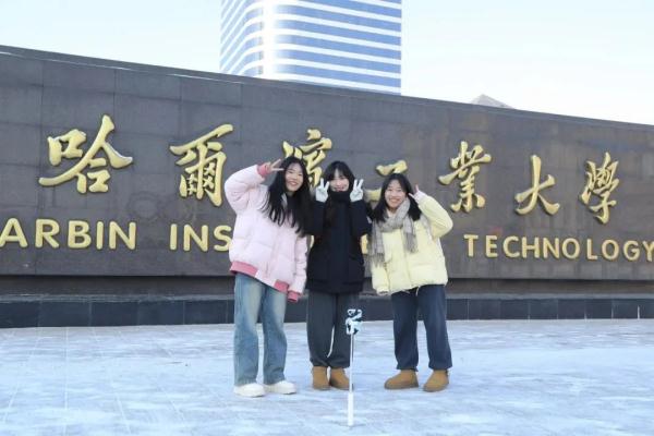 哈尔滨旅游火爆出圈，连哈工大都出旅游攻略了！