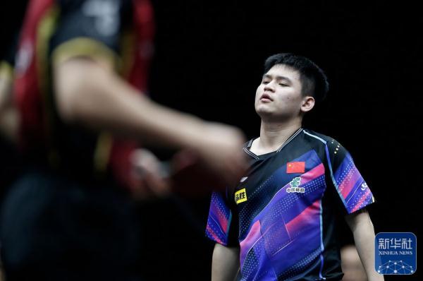 乒乓球|WTT男子总决赛:林诗栋首轮出局 乒乓球|WTT男子总决赛:林诗栋首轮出局