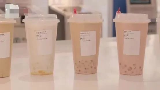 学校食堂永远是大学生的避风港，网友：毕业了，还想回去吃！