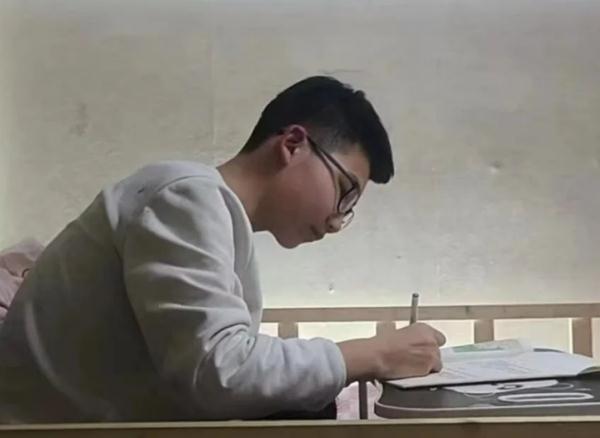 “必须救！我是要当爸爸的人啊！”
