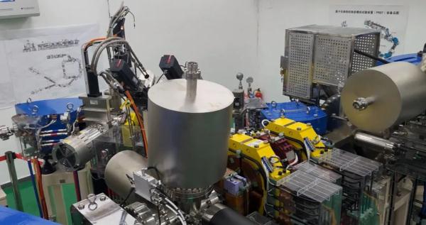 世界首台！质子，在这里加速