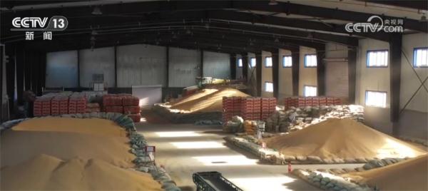 2023年期货市场规模稳步扩大 “保险+期货”模式服务乡村振兴见实效 2023年期货市场规模稳步扩大 “保险+期货”模式服务乡村振兴见实效