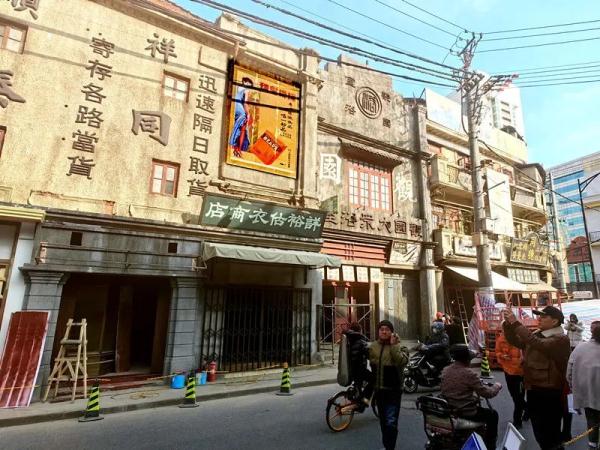 上海又一条马路变身老上海风情街！章子怡主演的《酱园弄》即将在这开拍