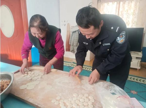 “第一次”升旗仪式、“第一次”巡边踏查……一起看看戍边人新年独有的“仪式感”