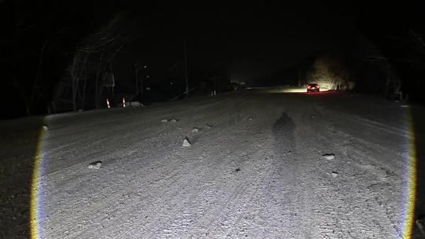 前车遗撒，后车遭殃！车主岂能只吃“哑巴亏”？！