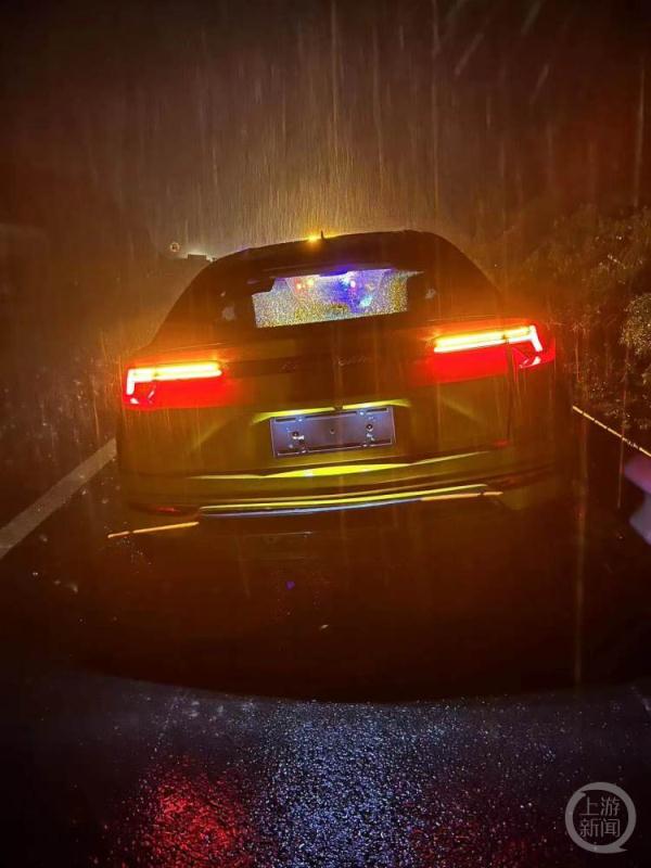 小伙租兰博基尼出事故被索赔上百万,租车公司被指保单造假 小伙租兰博基尼出事故被索赔上百万,租车公司被指保单造假