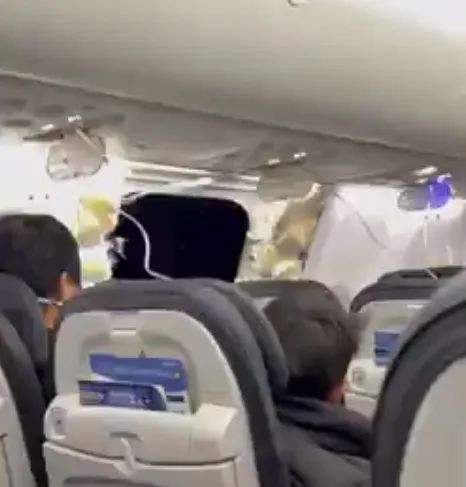 突发！波音737MAX9客机，停飞！