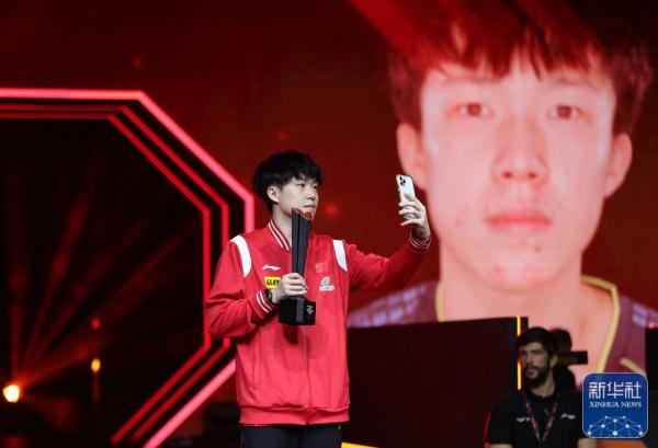 中国队包揽WTT男子总决赛单、双打冠军 中国队包揽WTT男子总决赛单、双打冠军