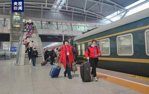 开年之旅 银川至广州旅游专列启程