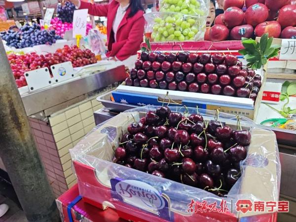 The price of Nanning cherries plummeted! The foodies are happy.