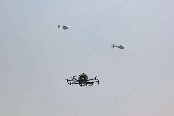 深圳盐田完成首次无人驾驶载人飞行