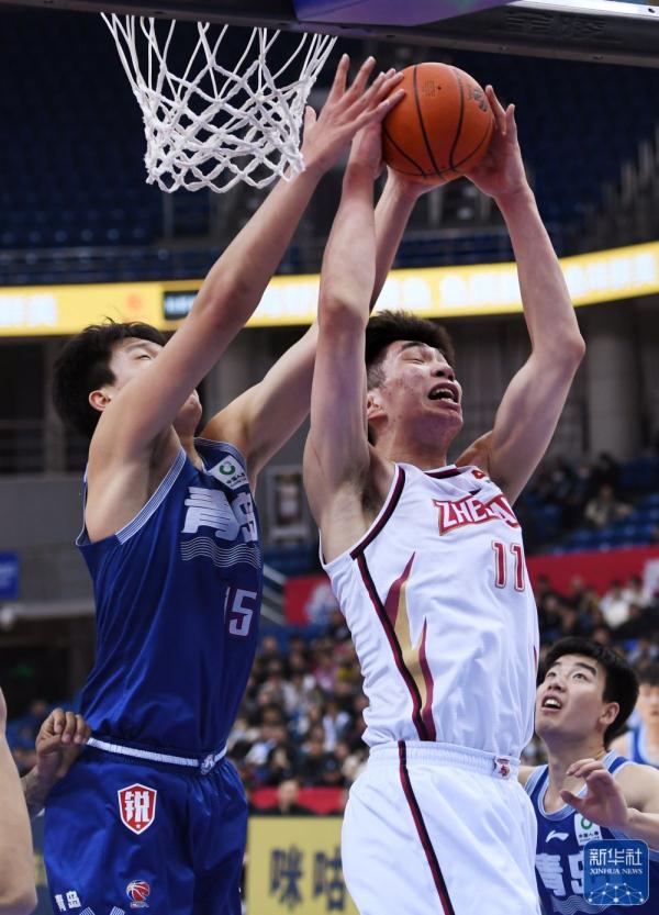 CBA常规赛|青岛国信水产胜浙江稠州金租 CBA常规赛|青岛国信水产胜浙江稠州金租