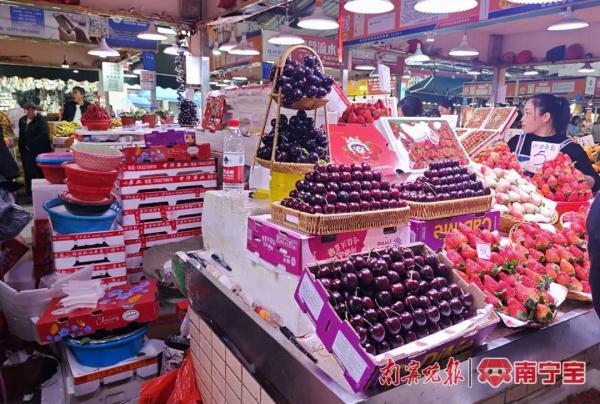 The price of Nanning cherries plummeted! The foodies are happy.