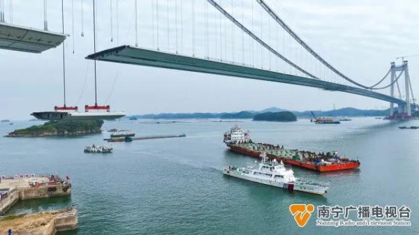 广西最大跨海大桥龙门特大桥顺利合龙! 广西最大跨海大桥龙门特大桥顺利合龙!