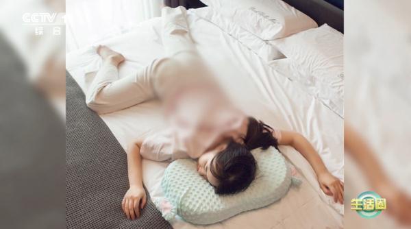 姿势不对睡醒更累!这4种不良睡姿,你中招了吗?自查→ 姿势不对睡醒更累!这4种不良睡姿,你中招了吗?自查→