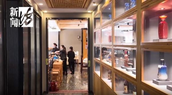 "别来了,挤爆了!"上海这里人从众…原来是啥样子,侬还记得伐? "别来了,挤爆了!"上海这里人从众…原来是啥样子,侬还记得伐?