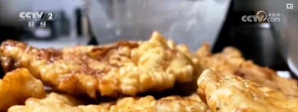 “传统菜场+轻业态”火爆“出圈” 实实在在“烟火味”带动新消费 “传统菜场+轻业态”火爆“出圈” 实实在在“烟火味”带动新消费