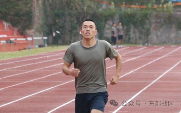 当兵第一年，他荣立三等功！