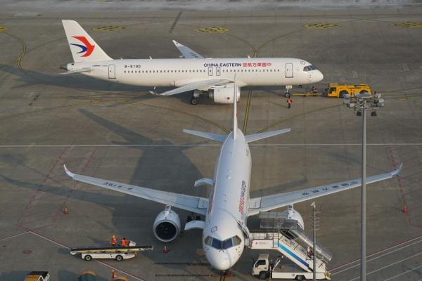 大飞机展翼新国门,东航C919首次执飞上海虹桥—北京大兴航线 大飞机展翼新国门,东航C919首次执飞上海虹桥—北京大兴航线