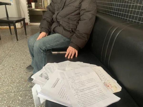 西安一女子寻子18年得知儿子已去世，前夫因遗弃亲子获刑一年