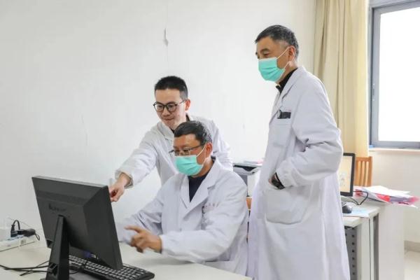 镇江10岁女童突发脑出血!元凶是.... 镇江10岁女童突发脑出血!元凶是....