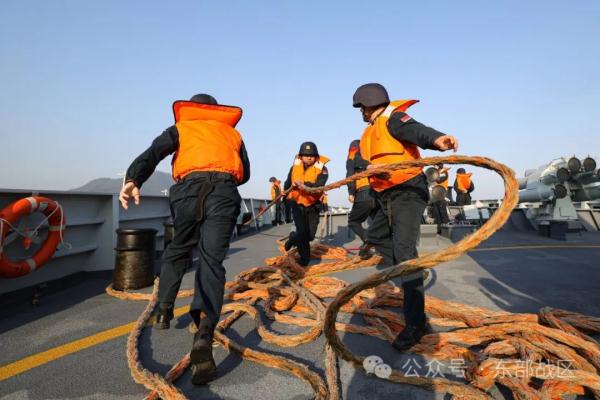 舰艇编队,出击! 舰艇编队,出击!