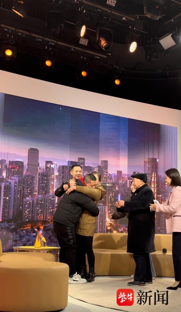 未满4岁的儿子被拐,父亲找了22年后抱憾而终,今日终于可以瞑目 未满4岁的儿子被拐,父亲找了22年后抱憾而终,今日终于可以瞑目