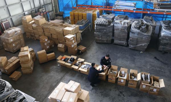 新华全媒+丨海关缉私部门：国境线上的忠诚卫士