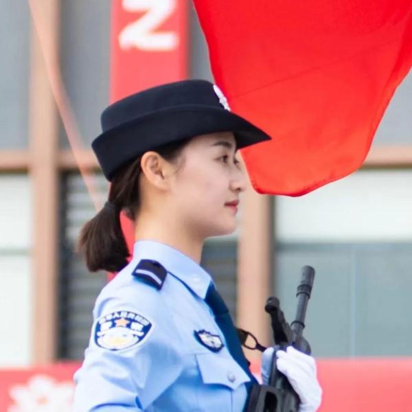 你要过警察节，就不能只过警察节~