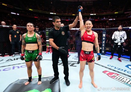 张伟丽卫冕战对决闫晓楠