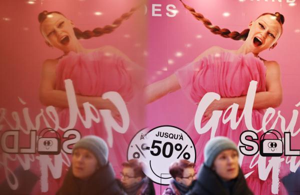 法国迎来冬季打折季