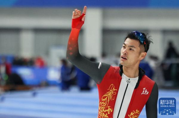 全冬会 | 速度滑冰公开组男子1000米:宁忠岩夺冠 全冬会 | 速度滑冰公开组男子1000米:宁忠岩夺冠