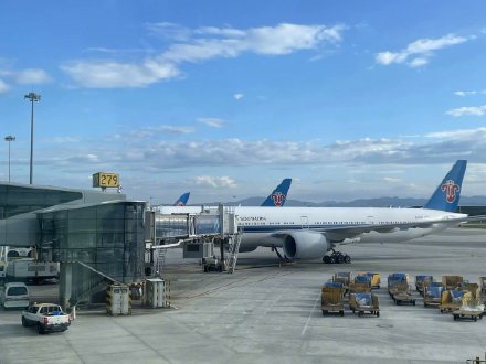 部分春运时到广州机票价格低于高铁