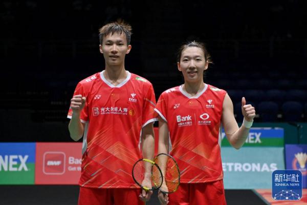 马来西亚羽毛球公开赛丨蒋振邦/魏雅欣晋级四强