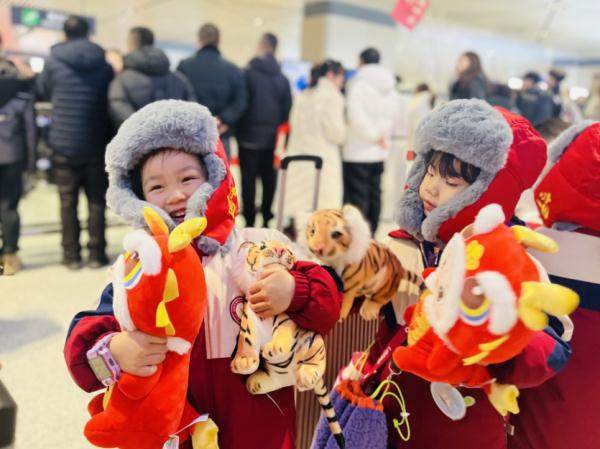 “小辣椒”被尔滨宠上天,湖南回礼了! “小辣椒”被尔滨宠上天,湖南回礼了!