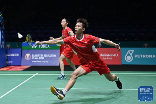 马来西亚羽毛球公开赛丨蒋振邦/魏雅欣晋级四强
