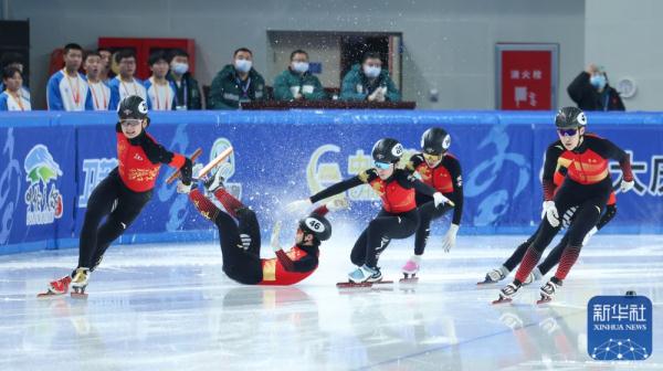 全冬会 | 张添翼夺短道速滑青年组男子500米冠军