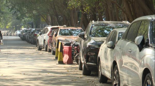 车主集体报警！“受害车全是外地牌”