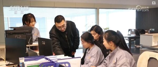 500亿、100多项专利!企业奔着“幸福”目标加速“出海” 500亿、100多项专利!企业奔着“幸福”目标加速“出海”