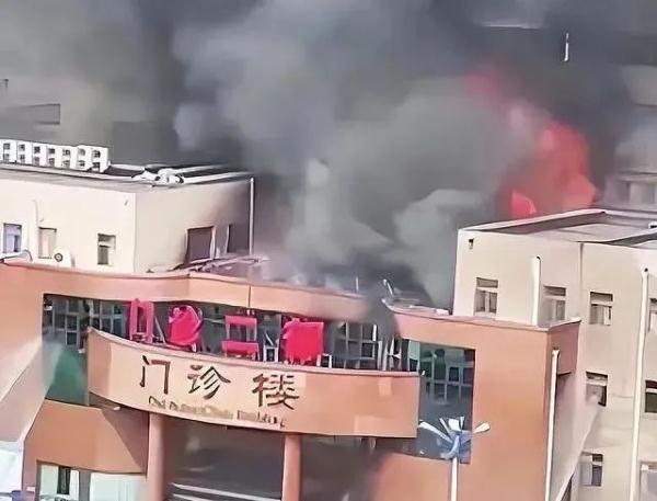 伊拉克一家妇幼保健医院突发大火,超24名儿童伤亡! 伊拉克一家妇幼保健医院突发大火,超24名儿童伤亡!