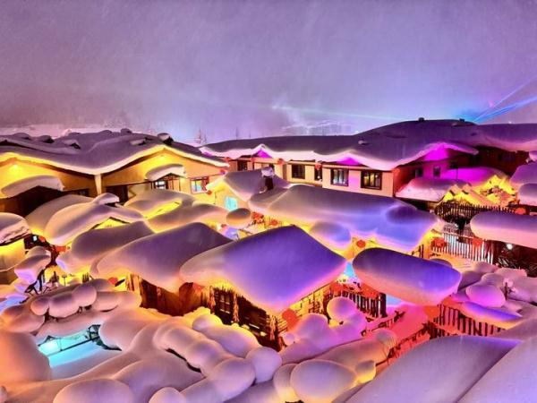 雪乡夜色惹人醉