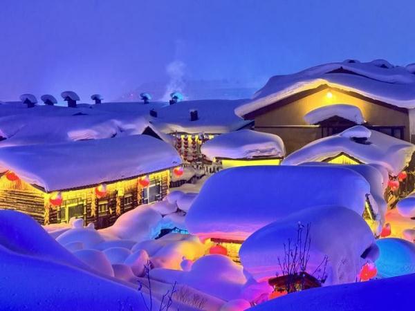 雪乡夜色惹人醉