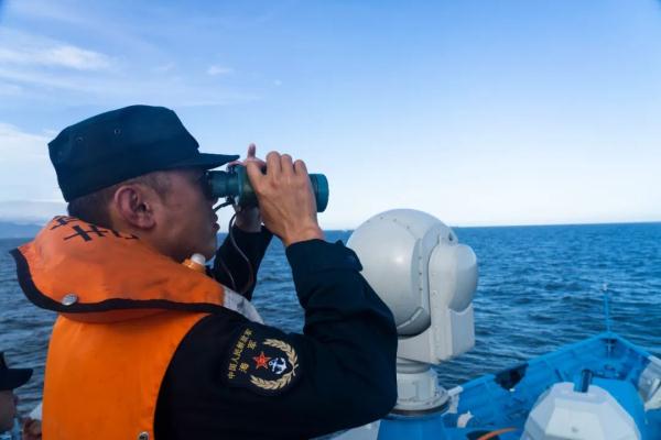 导弹快艇，出击！