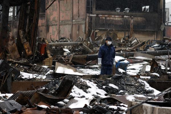 六成日本民众不满首相震后处置