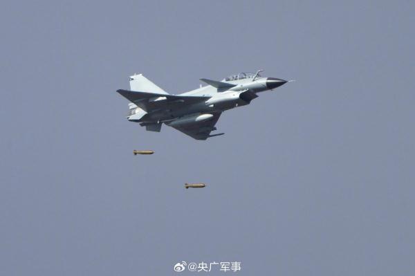 火力全开!南部战区空军实弹地靶训练 火力全开!南部战区空军实弹地靶训练