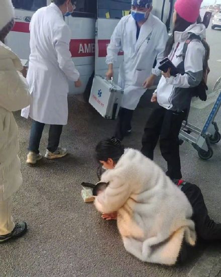 谢谢你,帕提古丽·阿布力米提! 谢谢你,帕提古丽·阿布力米提!