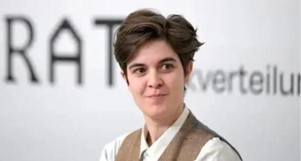 人间大爱！奥地利女富豪“海选”50人帮她花掉巨额遗产