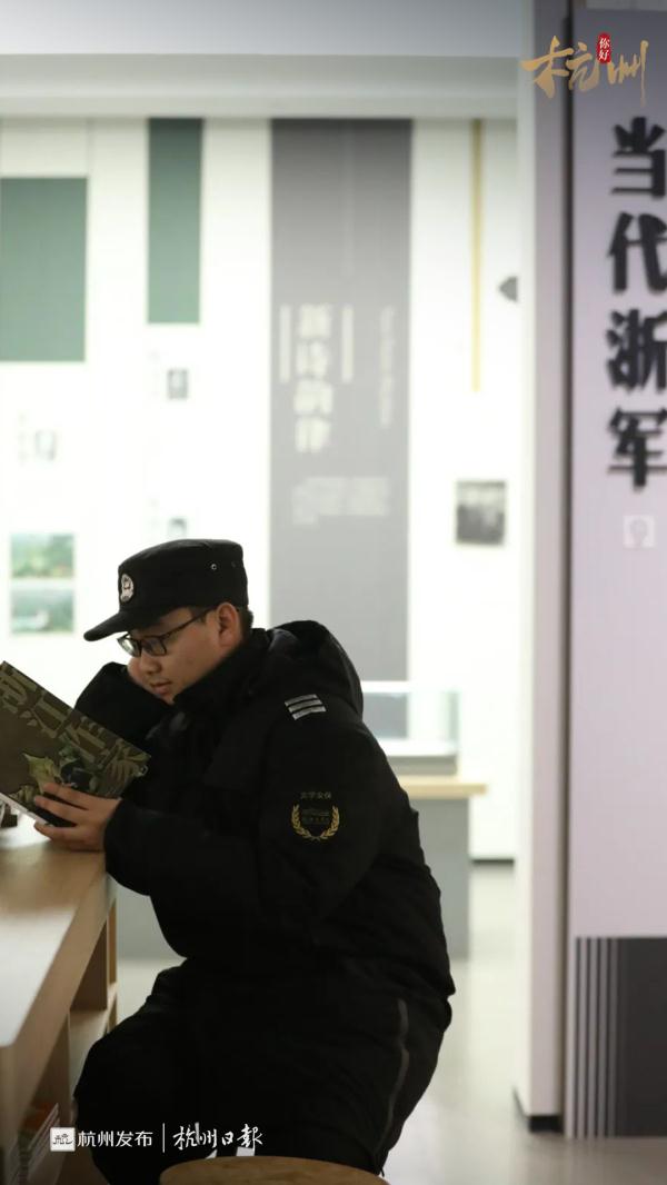 真顶流！杭州这个地方太有魔力，连保安都“卷”起来了